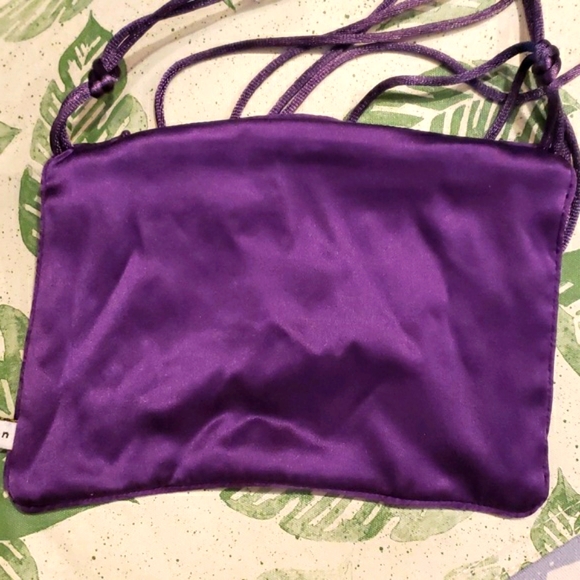 KOOKOON Satin Cross-Body Beaded Purse / Bag - EUC - Picture 5 of 6